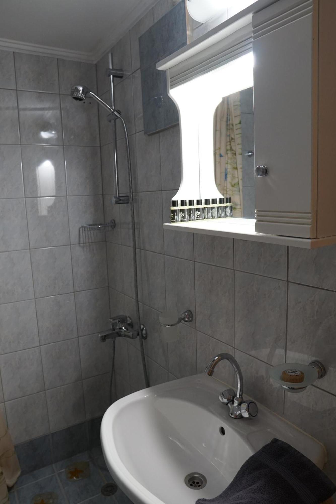 Sea And Sun Apartments 304 Ιδιωτικό Διαμέρισμα Kardhamili Buitenkant foto